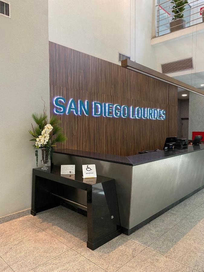 San Diego Lourdes - Oficial